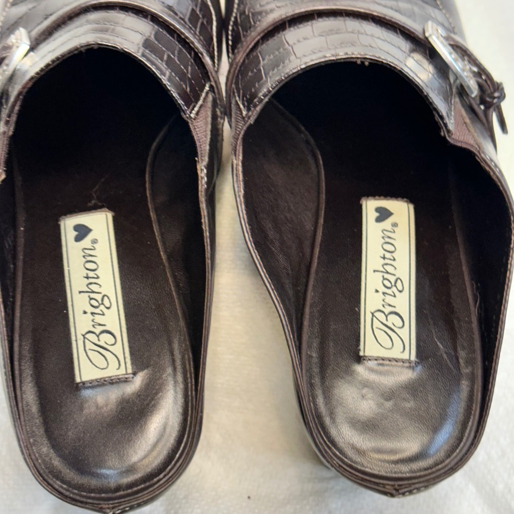 Brighton Tiana Mules Women 8.5M Brown Croc Embossed Buckle Heel Excellent - Picture 6 of 10